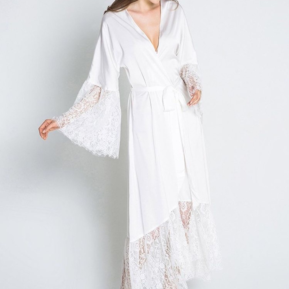 KIM + ONO Bridal Robe